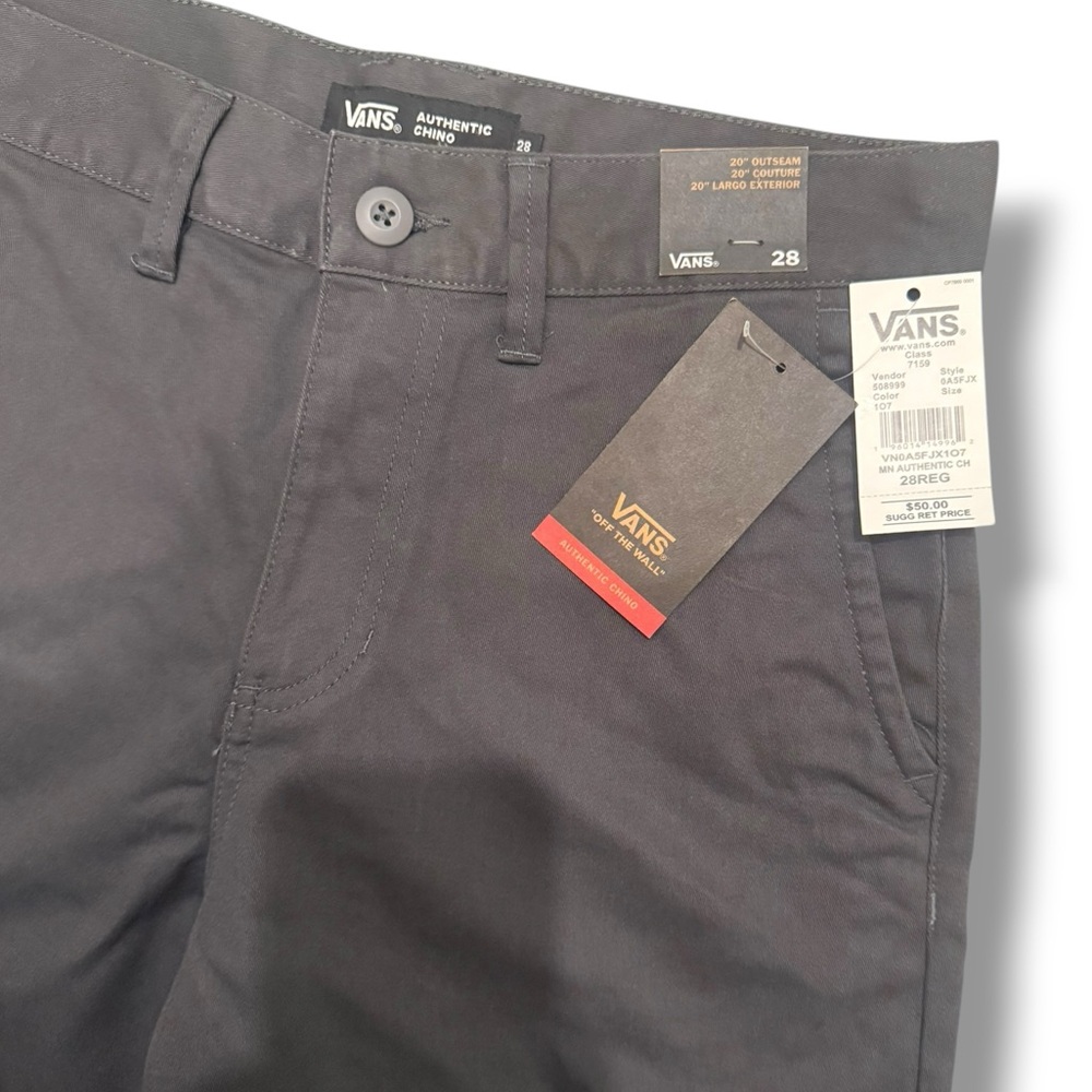 **NWT**Vans Men's Grey Flat Front Shorts - Picture 3 of 3